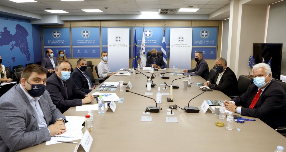 Συνάντηση του Περιφερειάρχη Γιώργου Πατούλη με τους Προέδρους των Επαγγελματικών Επιμελητηρίων Αθηνών και Πειραιά