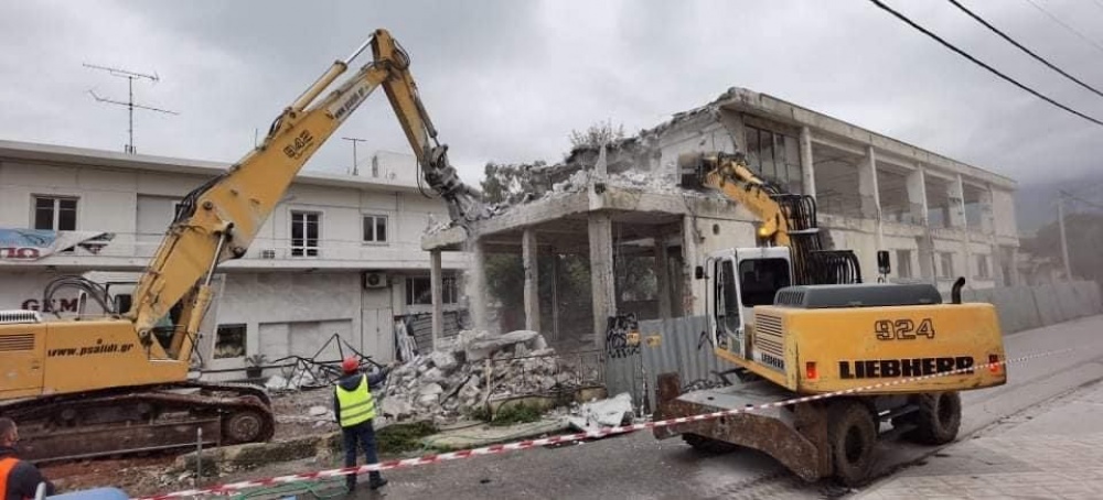 Είναι Δημοτική Αρχή αυτή, ή παιδική χαρά;;;