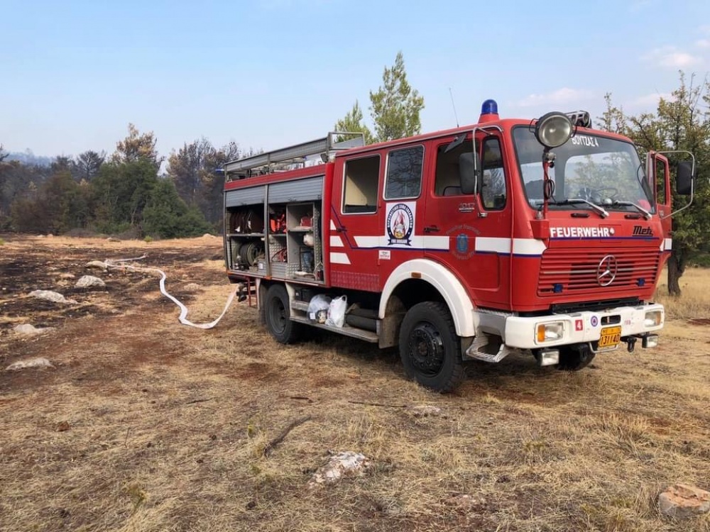 ΠΥΣΕΘ: Για δεύτερο 24ωρο το «ΒΟΥΤΖΑΣ 04» με 7 ΕΘΕΛΟΝΤΕΣ στα Βίλια 