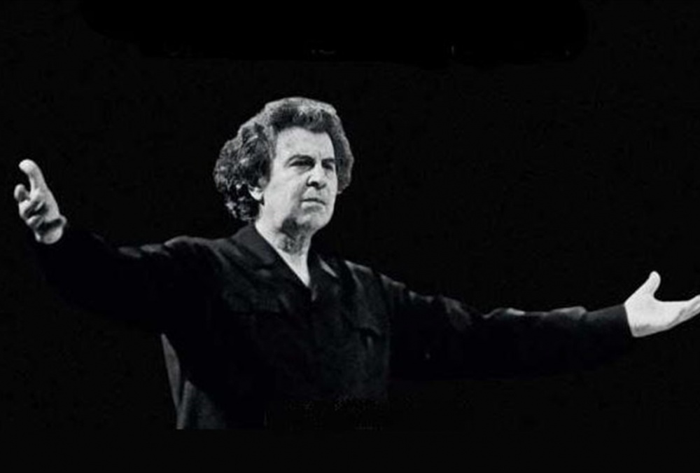 Ανακοίνωση του Δήμου Μαραθώνος για τον θάνατο του Μίκη Θεοδωράκη