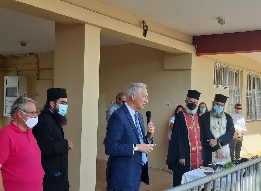 Στον Αγιασμό για τη νέα σχολική χρονιά ο Αντιπεριφερειάρχης Ανατολικής Αττικής Θανάσης Αυγερινός