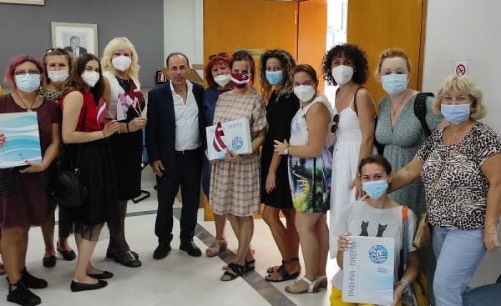 Ο Δήμος Ραφήνας-Πικερμίου καλωσορίζει 13 εκπαιδευτικούς από Ρουμανία, Λετονία, Βουλγαρία και Ισπανία