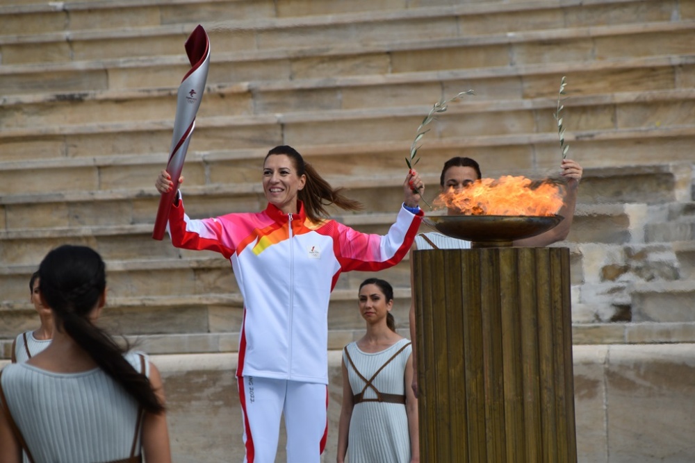 Στην τελετή παράδοσης της ολυμπιακής φλόγας των Χειμερινών Ολυμπιακών Αγώνων «Πεκίνο 2022», ο Γιώργος Πατούλης