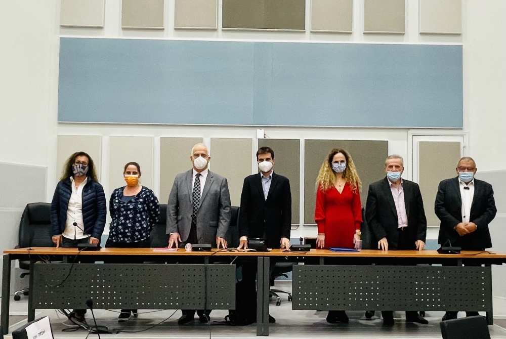 To Δημοτικό Συμβούλιο Παλλήνης ενωμένο στη μάχη κατά της πανδημίας και υπέρ του εμβολιασμού