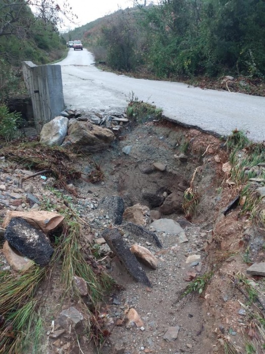 ΚΟΙΝΟΤΗΤΑ ΒΑΡΝΑΒΑ: «Η συνεννόηση με τη Δημοτική αρχή ήταν από Σεπτέμβρη να ξεκινήσουν οι εργασίες αποκατάστασης στην παραλία»