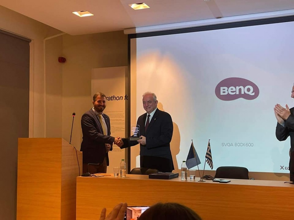 Οι Καρδιτσιώτες της Αττικής βράβευσαν τον καθηγητή Ευθύμιο Λέκκα