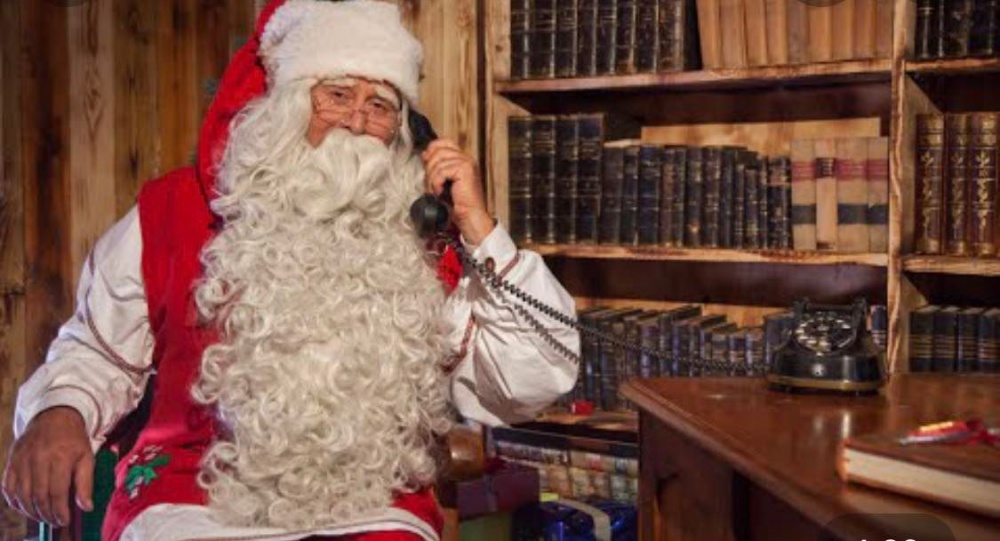 ΔΗΜΟΣ ΠΑΛΛΗΝΗΣ: Πάνω από 1.000 παιδιά πήραν τηλέφωνο στον Αϊ Βασίλη