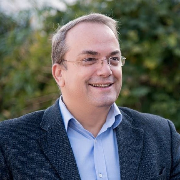 Διευθέτηση του Ρέματος Κόρμπι στην Βάρη: «Ένα σύγχρονο γεφύρι της Άρτας χωρίς τα χαρακτηριστικά γκρεμίσματος...»