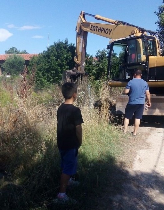 Μάκης Μεγαγιάννης: «Οι χωματουργοί του Μαραθώνα κλαίνε την μοίρα τους για αυτούς που ψήφισαν!!!»