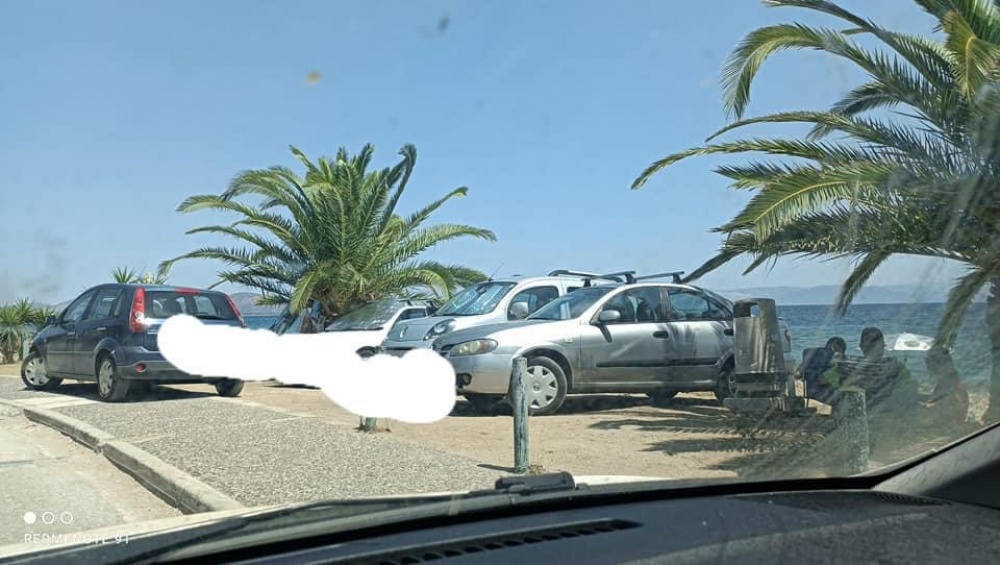 Έχεις SMS... Προς τον Δήμαρχο Μαραθώνα: «… κάνε κάτι χρήσιμο και άσε τα φρου-φρου και τα αρώματα»