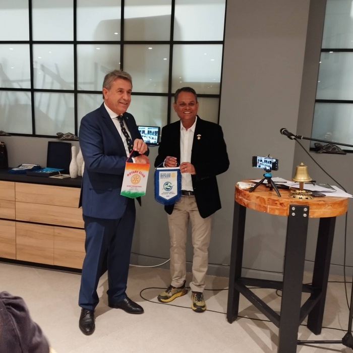 Διδυμοποίηση Ρ.Ο. Μαραθώνας - Νέα Μάκρη & RC Surat Roundtown, India