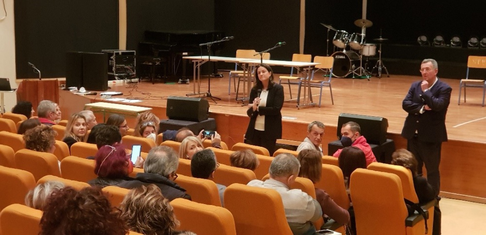 Δ.Δ.Ε. Ανατολικής Αττικής: Hμερίδα ενημέρωσης διευθυντών δημόσιων και ιδιωτικών σχολείων