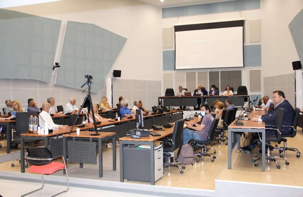 Αποχώρησε η Αντιπολίτευση του Δήμου Παλλήνης από τη συζήτηση για τα δημοτικά τέλη και το Τεχνικό Πρόγραμμα του 2023