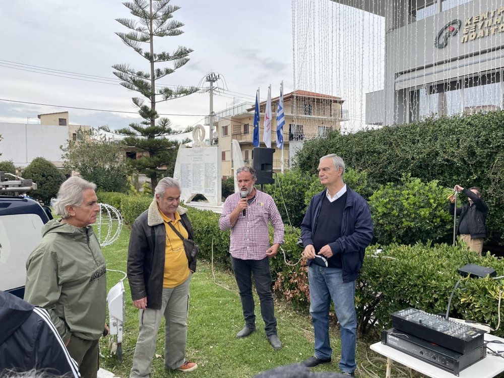 Λαϊκή Συσπείρωση Μαραθώνα: 10 σύμβουλοι του δημάρχου και 2 σύμβουλοι «πατερίτσες» του Κυπαρίσση πέρασαν τον Προϋπολογισμό του 2023