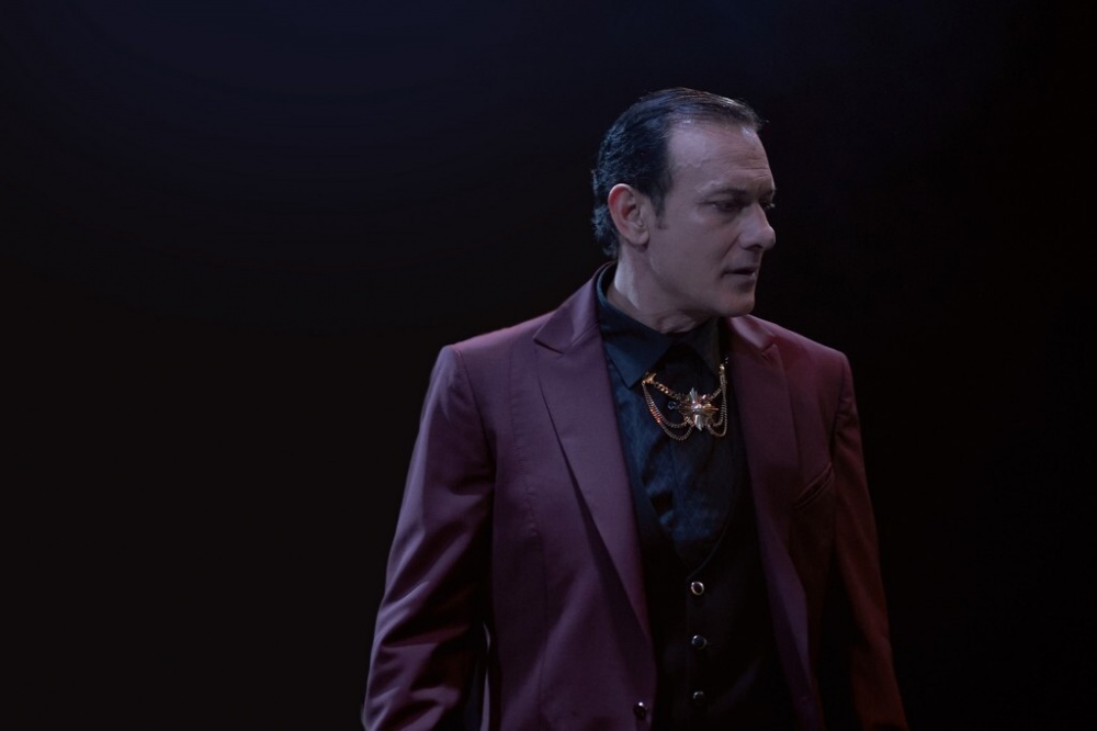 4 ΤΕΛΕΥΤΑΙΕΣ ΠΑΡΑΣΤΑΣΕΙΣ: «Οιδίπους Τύραννος», σε σκηνοθεσία Θανάση Σαράντου στο «Από Μηχανής Θέατρο»