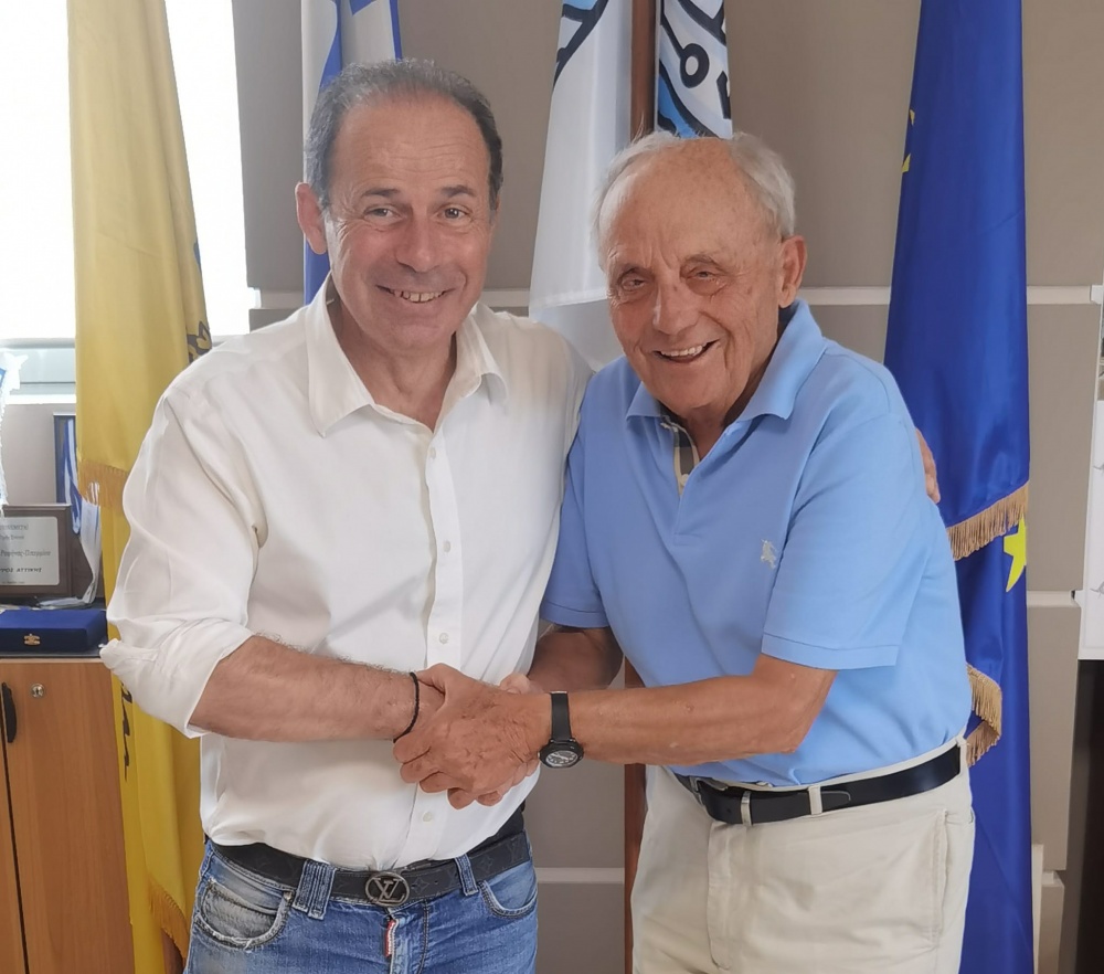 Και ο Πέτρος Μακρής με την Παράταξη Μπουρνούς