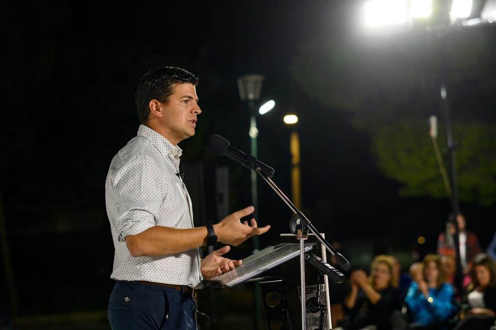 Δήμος Σαρωνικού: Σε ανοιχτό δημόσιο debate καλεί ο Δημήτρης Παπαχρήστου τον Γιώργο Σωφρόνη