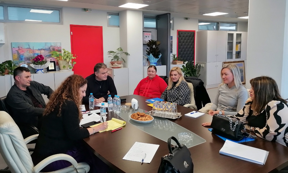 Δήμος Παλλήνης: Συνάντηση εργασίας του Δημάρχου Χρήστου Αηδόνη με τις υπεύθυνες των Βρεφονηπιακών Σταθμών