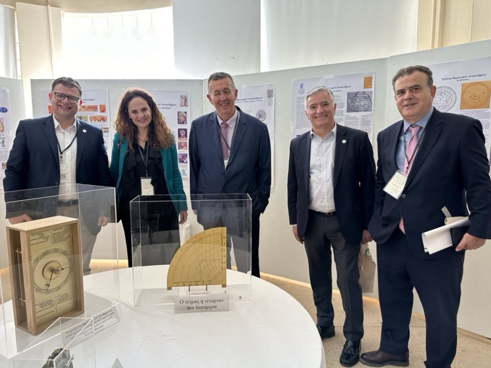 Δήμος Παιανίας: Στο 1ο Μαθητικό Συνέδριο παρευρέθηκε ο Δήμαρχος Ισίδωρος Μάδης