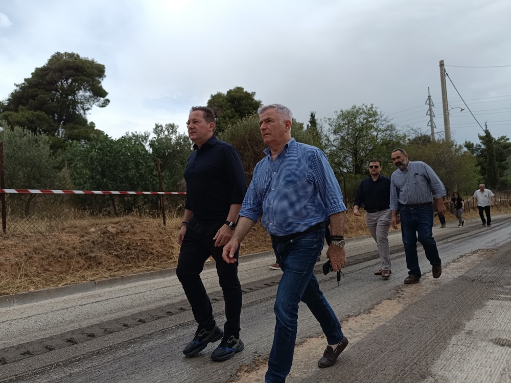 Δήμος Παιανίας: Τα έργα οδοποιίας και οδικής ασφάλειας επισκέφθηκαν ο Ισίδωρος Μάδης και ο Στέλιος Πέτσας (φώτο - βίντεο)