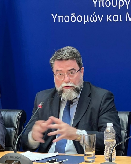 Βασίλης Οικονόμου: Χορήγηση τεσσάρων προσβάσιμων λεωφορείων για τη μετακίνηση της Ελληνικής Παραολυμπιακής Αποστολής