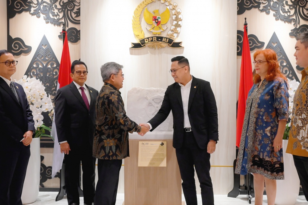 ΤΗΕΟΝ: Ο «Μηχανισμός των Αντικυθήρων» στο Κοινοβούλιο της Ινδονησίας