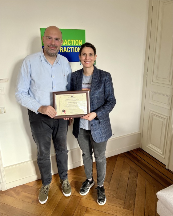 Ο Νεκτάριος Καλαντζής στη Γενεύη βράβευσε την Ελληνίδα δήμαρχο, Christina Kitsos 