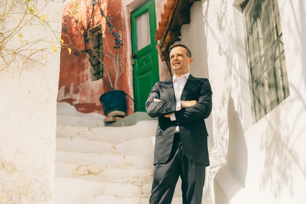 Χάρης Δούκας: «H κατάσταση σήμερα με τα πατίνια είναι ανεξέλεγκτη και πρέπει να ρυθμιστεί» (video)