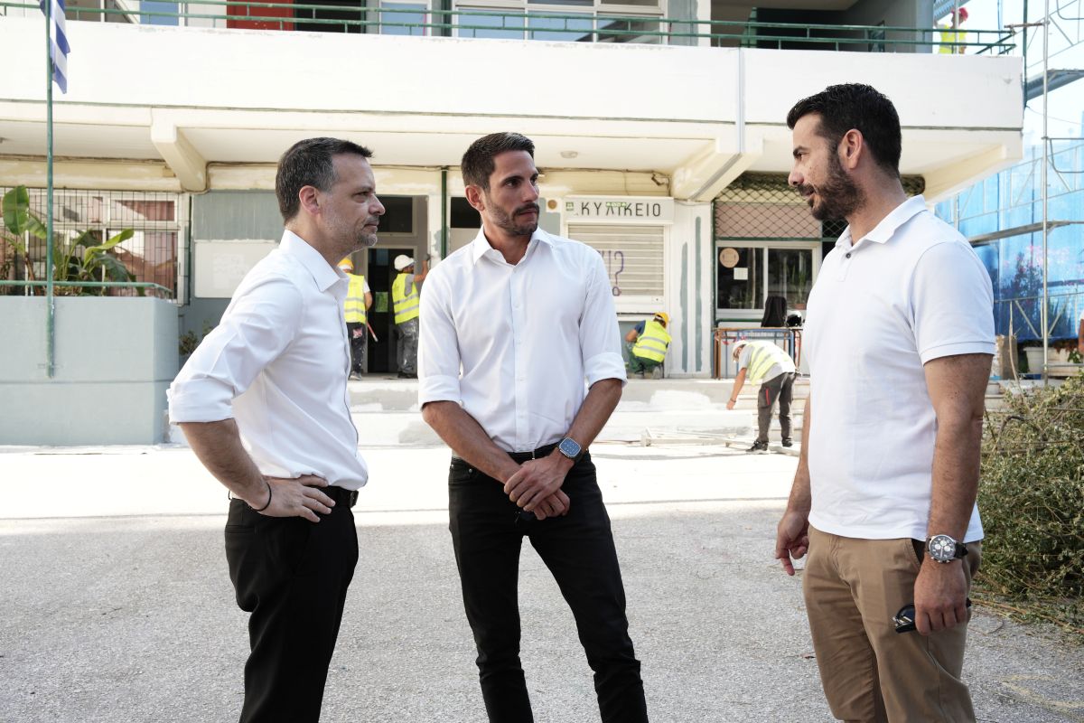 Χάρης Δούκας: «Συνεχίζουμε την αναβάθμιση των σχολικών εγκαταστάσεων σε όλη την Αθήνα» (video)