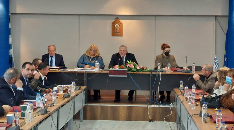 Τελικά υπάρχει αντιπολίτευση στον Δήμο Μαραθώνα;