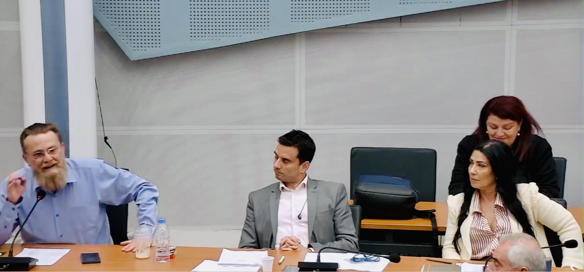 Κωστής Σμέρος: «Όχι στο κλείσιμο των ΕΛΤΑ και των Πολεοδομιών»