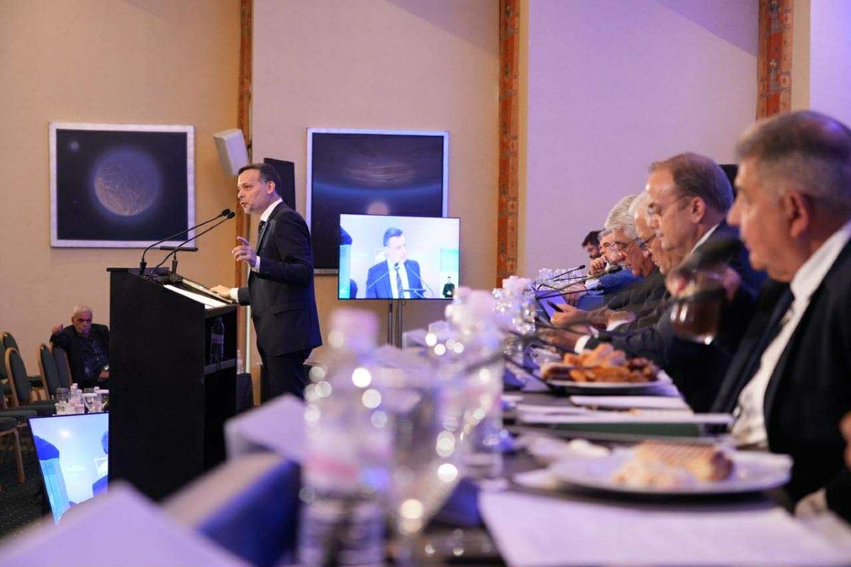 Χάρης Δούκας: «Είμαστε χειρότερα από πέρσι. Η κατάσταση των δήμων δεν βελτιώθηκε» Χάρης Δούκας: «Είμαστε χειρότερα από πέρσι. Η κατάσταση των δήμων δεν βελτιώθηκε»