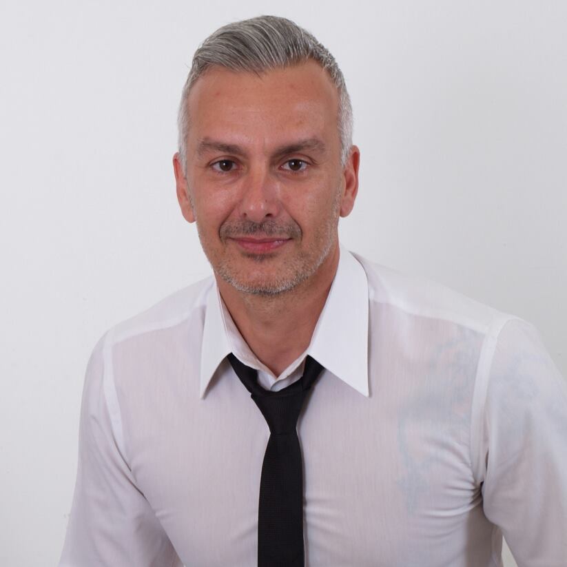 Όλα για όλα, Σάββα