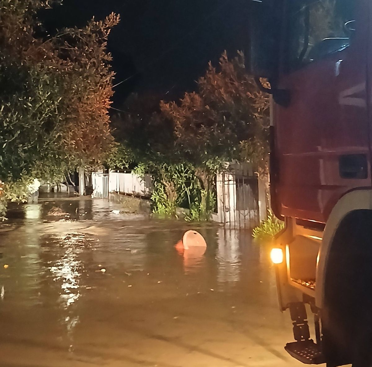 Οργισμένη ανάρτηση της Πόπης Χατζηδημητρίου: «Πόσα ακόμα “ΘΑ” κύριοι στην ΠΕΡΙΦΕΡΕΙΑ ΑΤΤΙΚΗΣ;;;;»