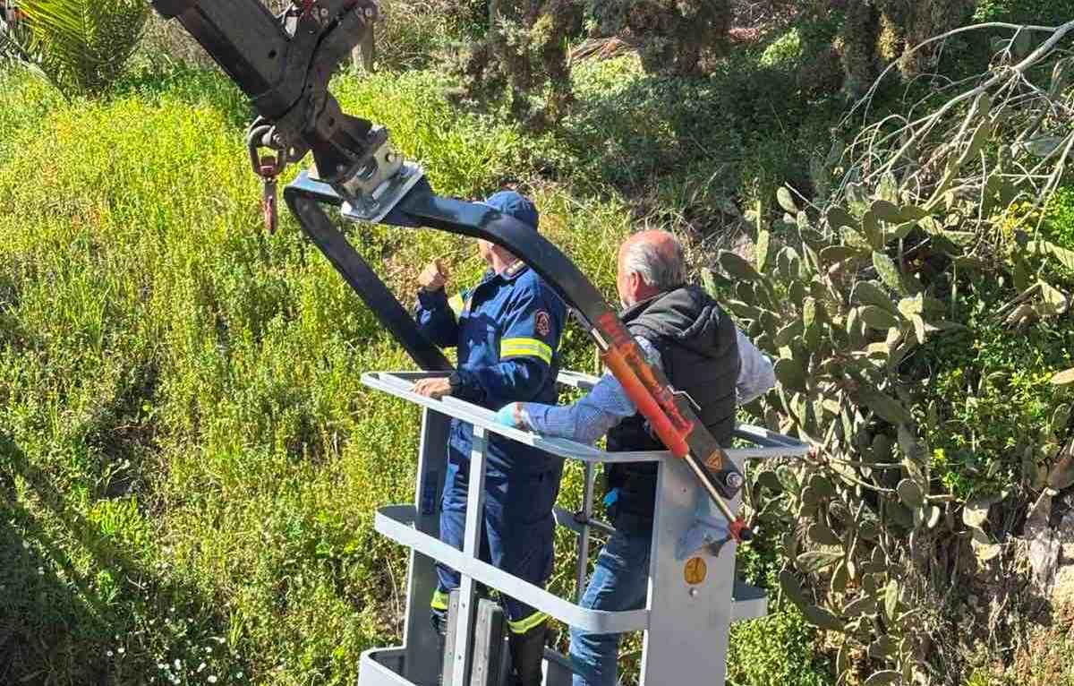 Διέσωσε ηλικιωμένο που έπεσε στο κανάλι του Μόρνου η Πολιτική Προστασία του Δήμου Φυλής