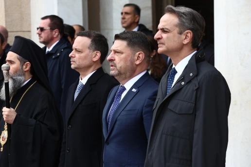 Μητσοτάκης, Χαρδαλίας, Δούκας στη δοξολογία στην Μητρόπολη Αθηνών