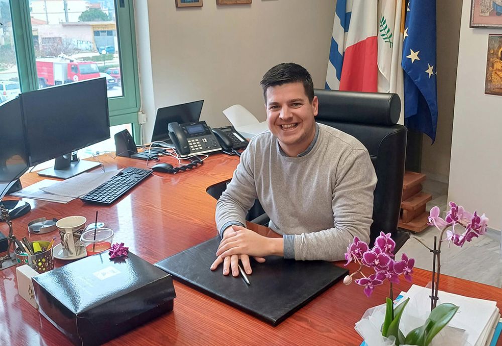 Αναβαθμίζονται οι παιδικές χαρές στον Δήμο Σαρωνικού