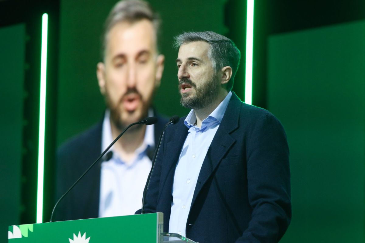 Λάζαρος Καραούλης στο 4ο συνέδριο: «Το ΠΑΣΟΚ δεν γεννήθηκε για να είναι παράρτημα κανενός» (video)