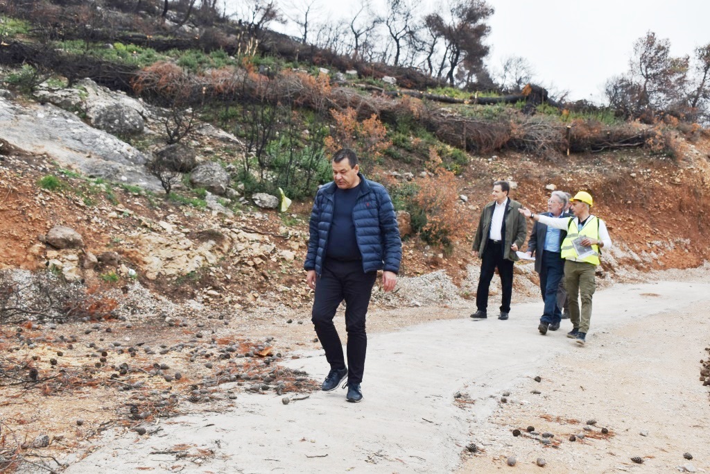 Αυτοψία στα αντιδιαβρωτικά - αντιπλημμυρικά έργα στη Δυτική Πάρνηθα (photo+video)