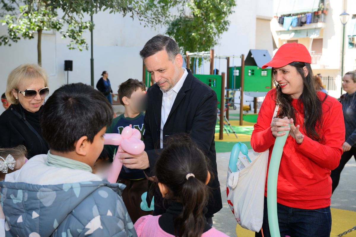 Δήμος Αθηναίων: Οκτώ νέες παιδικές χαρές παραδίδονται τον Απρίλιο και τον Μάιο (photo+video)