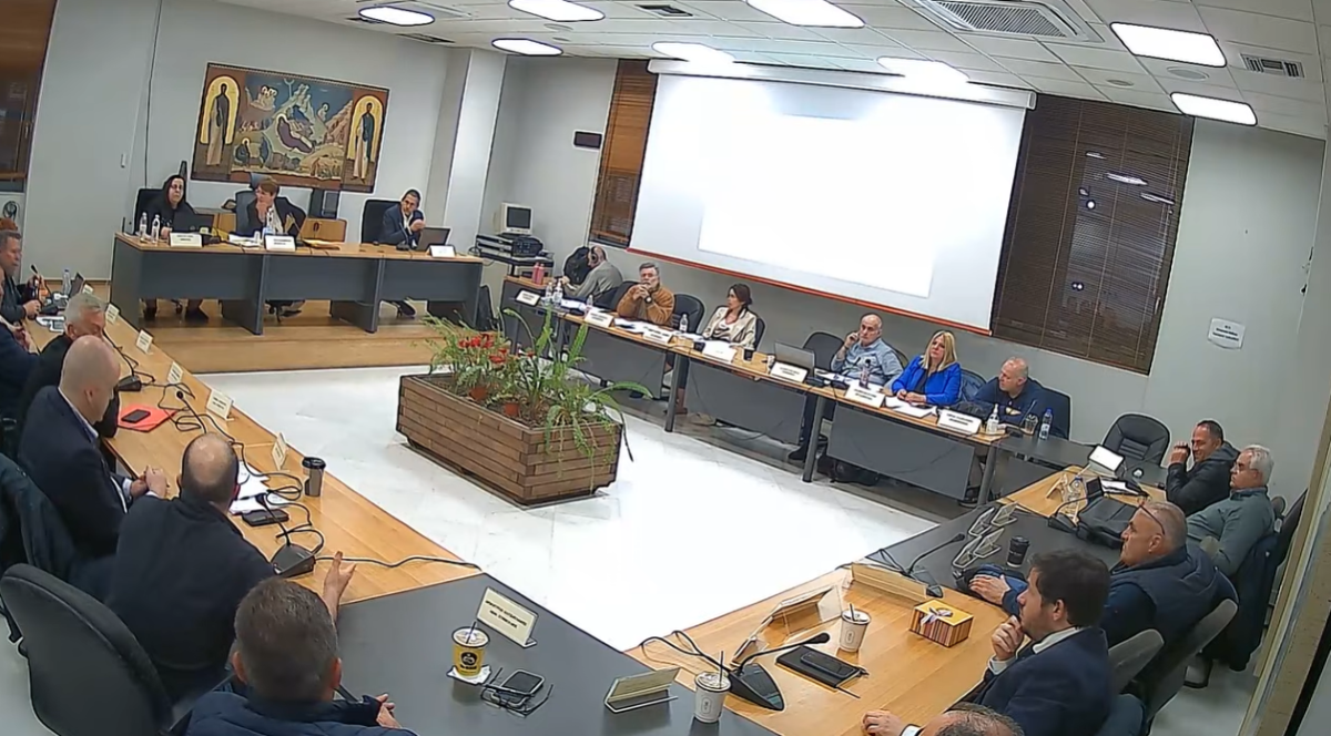 Ο γα..νωματής σύζυγος της δημάρχου