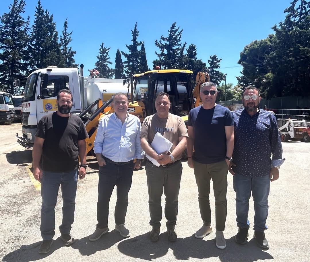 Μόνο στον Δήμο Παλλήνης: ο Δήμαρχος γίνεται (και) Αντιδήμαρχος Καθαριότητας!