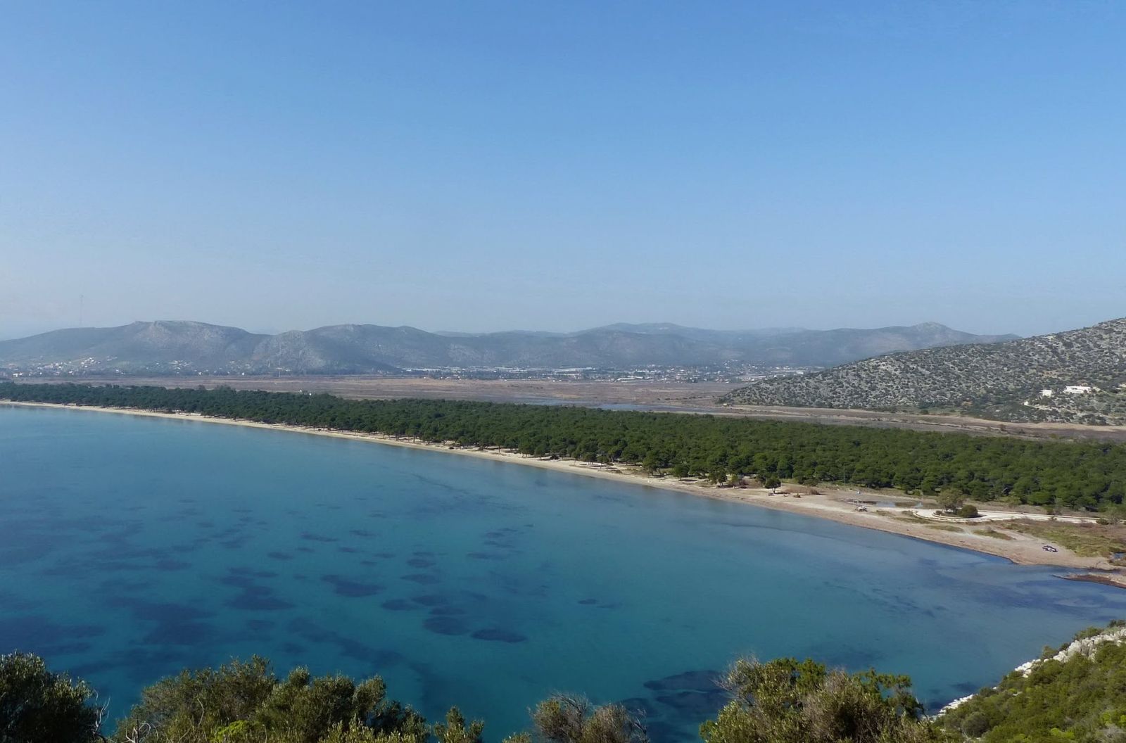 Αυτές είναι οι παραλίες της Ανατολικής Αττικής που είναι κατάλληλες για κολύμπι