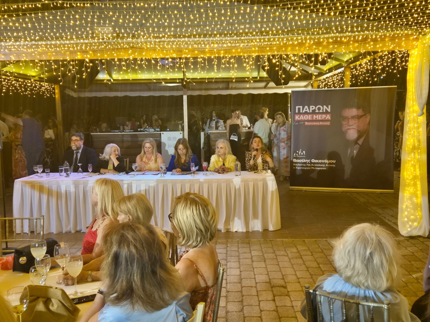 Βασίλης Οικονόμου: Η πολιτική εμπειρία και οι ισχυροί δεσμοί με την Υγεία πρωταγωνίστησαν στην Ανατολική Αττική, με …άρωμα γυναίκας! (video)