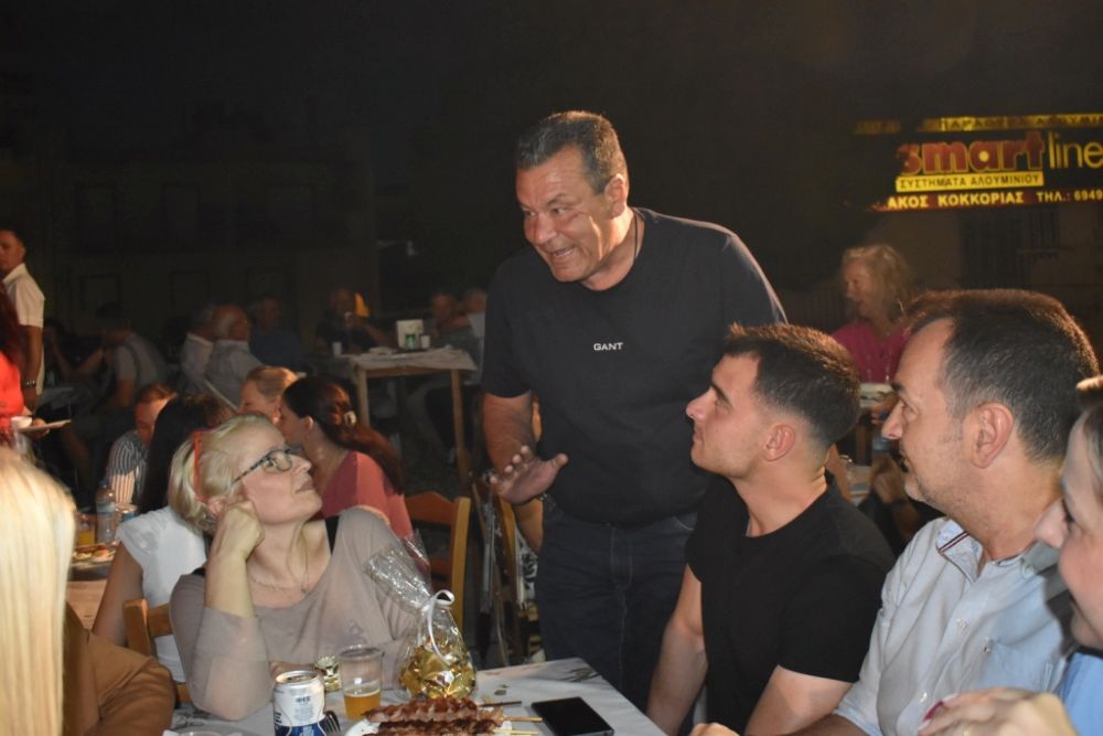 Στο γλέντι της Γρίζας ο Δήμαρχος Φυλής, Χρήστος Παππούς (photo)
