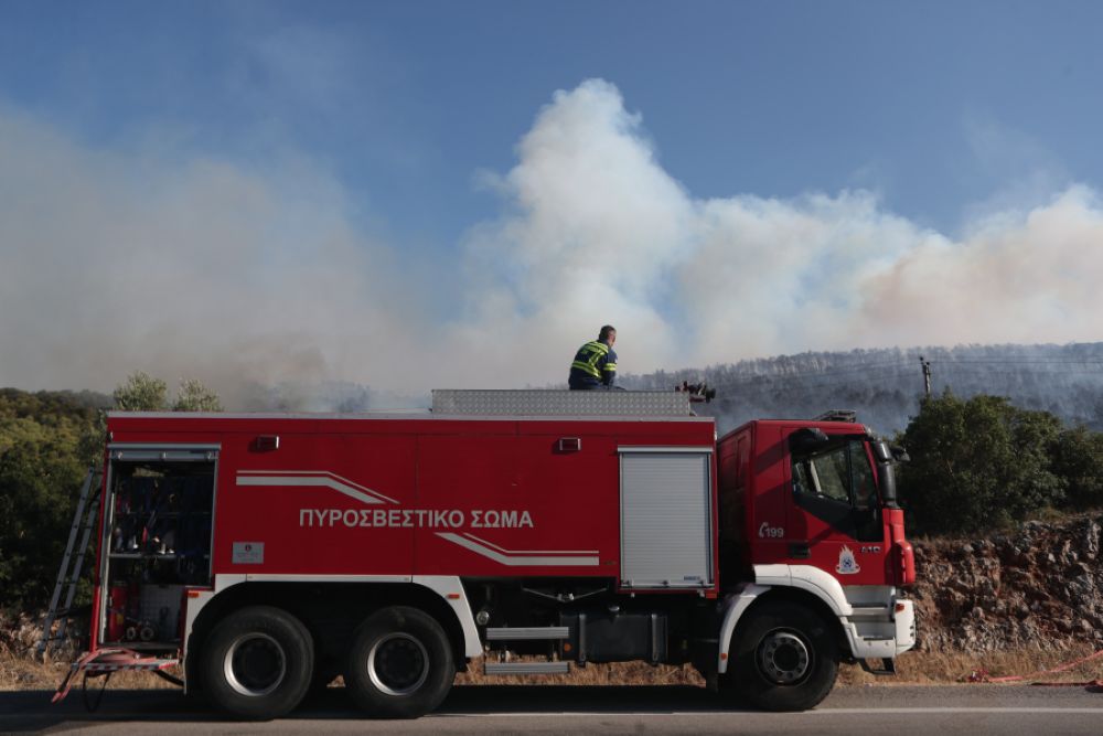 Κατάσταση συναγερμού στην Κορινθία για πυρκαγιές – Έκκληση για απόλυτη προσοχή την Τετάρτη