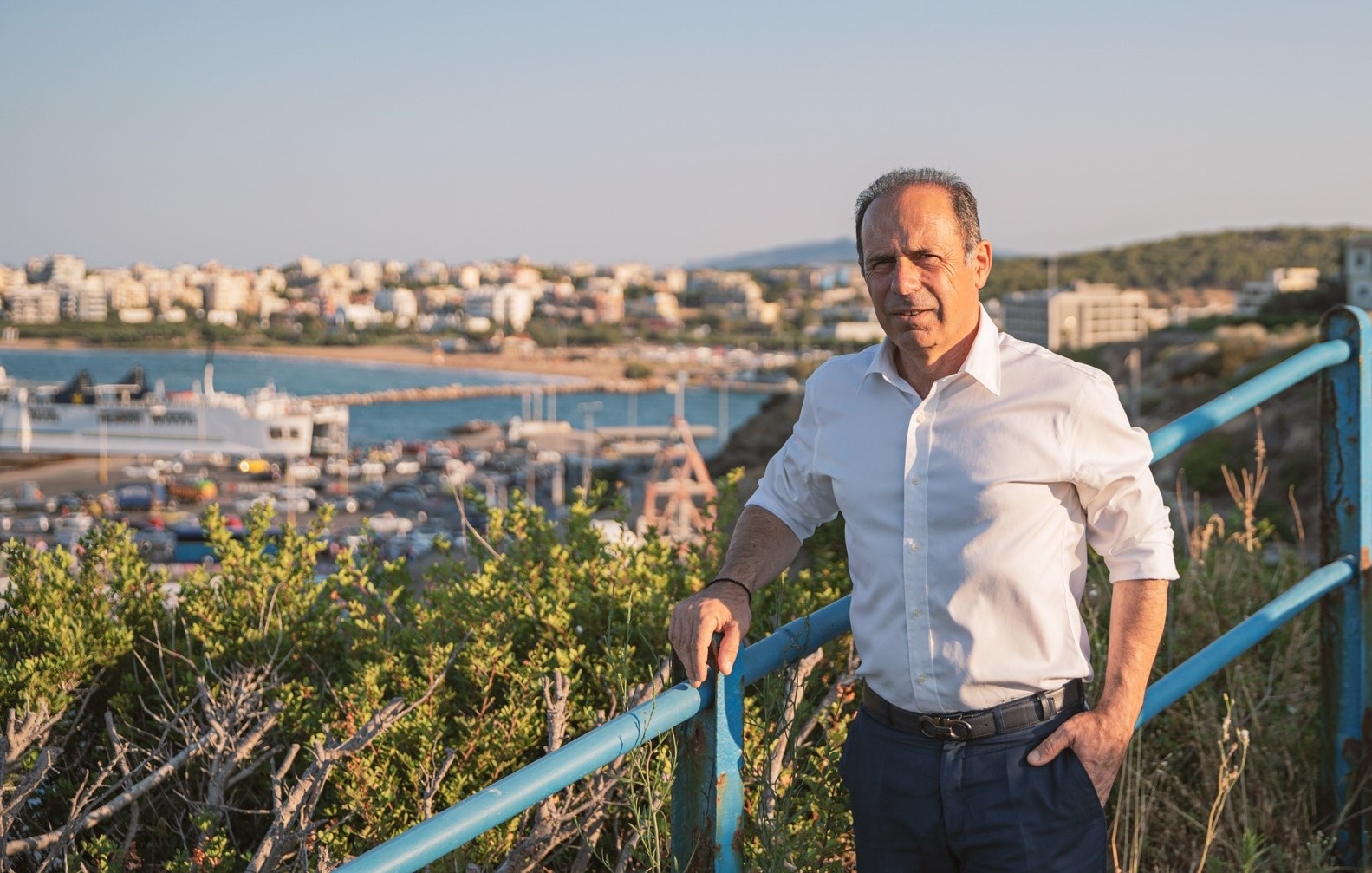 Μπουρνούς: Για γέλια οι υποστηρικτές της Τσεβά από Κ... (photos)