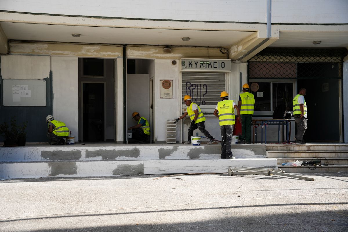 Στοιχεία Σοκ της Eurostat: Προτελευταία η Ελλάδα στις δημόσιες δαπάνες για την εκπαίδευση - Χάρης Δούκας: «Γι’ αυτό και στον Δήμο Αθηναίων, επενδύουμε στους νέους μας»