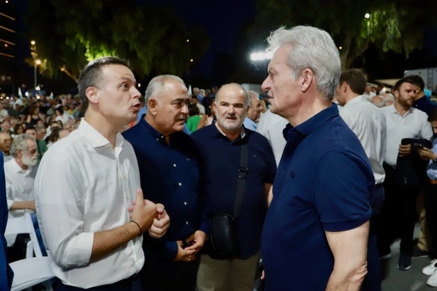 Τετ α τετ Δούκα - Καλοκαιρινού στο Ηράκλειο