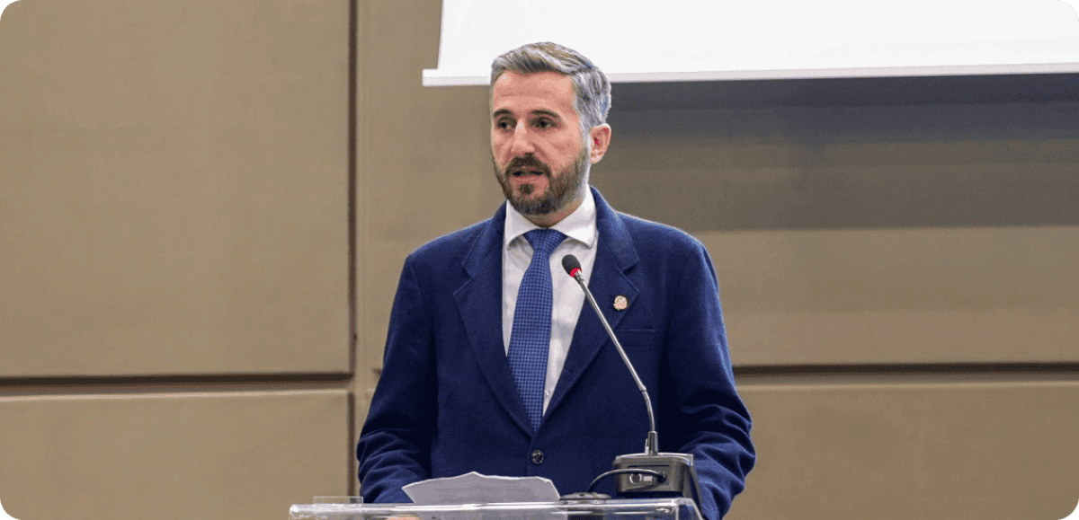 Καραούλης: «Πάρε θέση: Η κοινωνία μπροστά στις μεγάλες αλλαγές της εποχής μας»